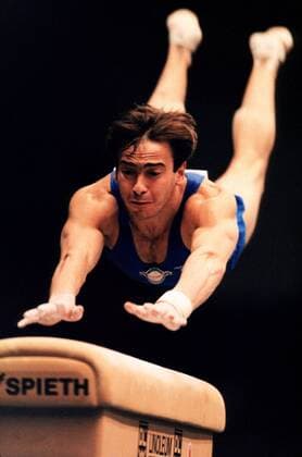 A. Voropaev am Pferd, Sprung Turnen EM Herren Europameisterschaft Turnen 1996 Einzelbild Dynamik,