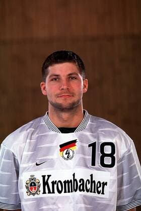 Daniel Stephan Handball Länderspiel Herren Nationalmannschaft 1998, DHB, Neues Trikot von NIKE Porträt