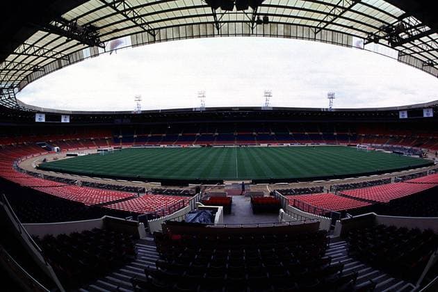 Das Stadion von Wembley Fußball EM Herren Europameisterschaft 1996 Totale Wembley-Stadion London Leere,