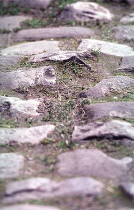 Das holprige Kopfsteinpflaster beim Klassiker Paris - Roubaix Radsport Herren Paris - Roubaix, 1997, Straßenradsport, Radrennen, Straßenradrennsport, Radrennsport, Straße
