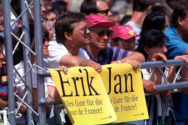 Die Deutschen Fans wünschen Erik Zabel und Jan Ullrich Alles Gute für die Tour de France! Radsport LM Herren Deutsche Radmeisterschaft 1998, Meisterschaft, Straßenradsport, Radrennsport, Straßenradrennsport Gruppe Rheinfelden