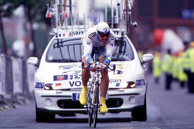 Jens Voigt (Deutschland) vom Team GAN auf dem Prologkurs Radsport Herren Tour de France 1998, Frankreich, Auftakt, Prolog, Straße, Straßenradsport Einzelbild Dublin Dynamik, Anstrengung,