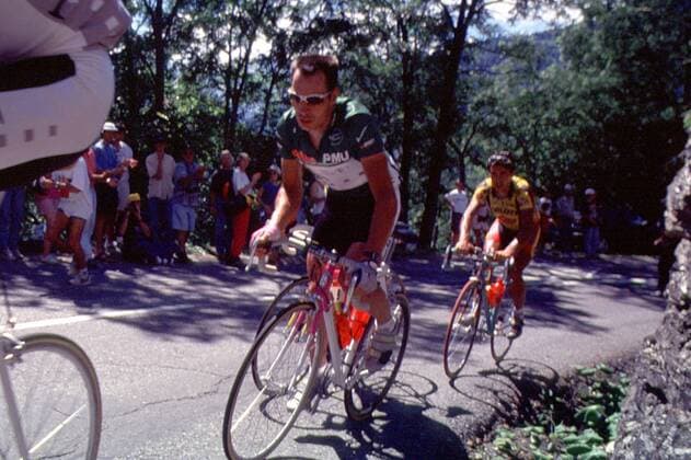 Erik Zabel (Deutschland) vom Team Deutsche Telekom in Grün am Anstieg Radsport Herren Radrennen, Straßenradsport 1997, Profi, Profis, Profirennen, Radrennsport, Straße, Straßenrennen Gruppe Anstrengung, Dynamik,