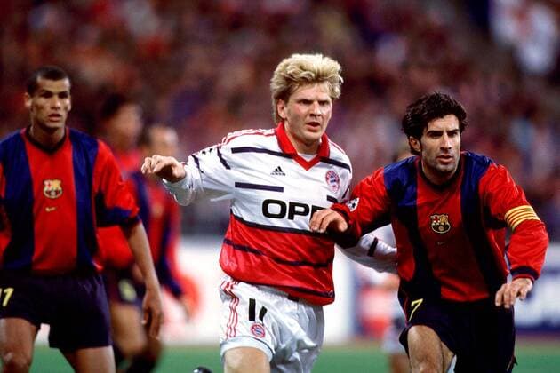 Luis Figo (re., Barca) gegen Stefan Effenberg (Bayern) Fußball EC 1 Herren Champions League 1998 1999, FC Bayern München - FC Barcelona (Primera Division Spanien) 1:0 Gruppe Olympiastadion München Dynamik, Kampf, Konzentration,