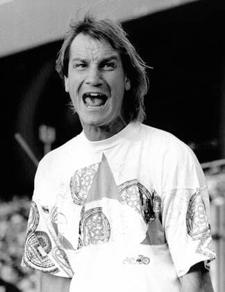 Trainer Michael Lorkowski (FC St Pauli) brüllt wütend drauflos Fußball 2. BL Herren Saison 1992 1993, FC St. Pauli Einzelbild Hamburg Wut, Enttäuschung, Verzweiflung, Ungeduld