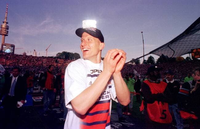 Fußball, FC Bayern München, Deutscher Meister 1999 Torschütze Carsten Jancker (Bayern) mit Heiligenschein Fußball 1. BL Herren Saison 1998 1999, FC Bayern München, Meisterschaft, Deutscher Meister, Meisterfeier Totale Olympiastadion München Glück, Freude, Begeisterung,