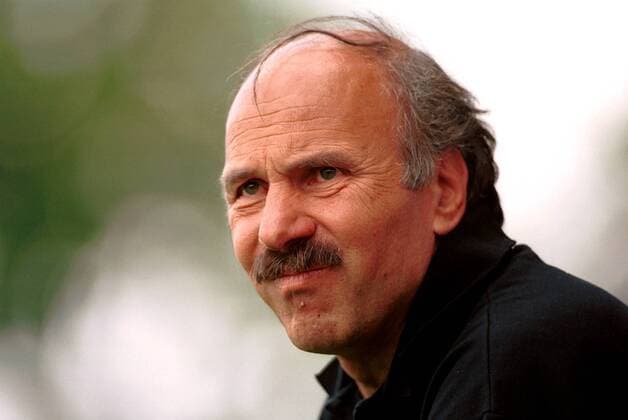 Georgi Wassilew (Union) skeptisch Fußball Herren Regionalliga Nordost, Saison 1999 2000: 1.FC Union Berlin Porträt Karl-Liebknecht-Stadion Potsdam-Babelsberg Skepsis,