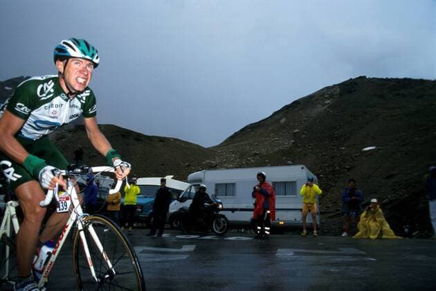 Jens Voigt (Credit Agricole, Deutschland) auf der Strecke Radsport Herren Tour de France 1999, Straßenradsport, Straßenradrennsport, Straße, Rad, Radrennen, Radrennsport, Einzelbild Le Grand Bornand - Sestrieres Anstrengung, Dynamik, Kampf,