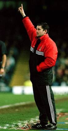 Fußball, Trainerhistorie FC Fulham von 1904 bis heute Team-Manager Paul Bracewell (FC Fulham) Fußball Herren First Division, Saison 1999 2000, 2. Englische Liga, 1st, 1-st Einzelbild London