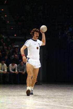 Arnulf Meffle (BRD) am Ball Handball WM Herren Weltmeisterschaft 1978, Nationalmannschaft, Nationalteam, Deutschland, Nationaltrikot Einzelbild