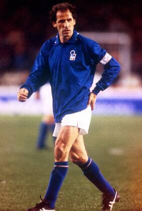 Franco Baresi (Italien) Fußball Länderspiel Herren Freundschaftsspiel 1994, Nationalmannschaft, Nationalteam, Nationaltrikot Italien Einzelbild Neckarstadion 1994