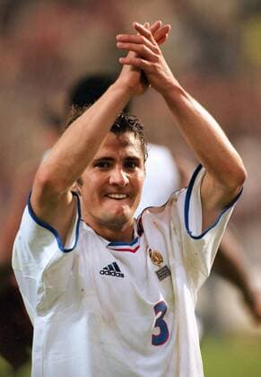 Bixente Lizarazu (Frankreich) jubelnd Fußball EM Herren Europameisterschaft 2000, Länderspiel, Nationalmannschaft, Nationalteam, Nationaltrikot, Halbfinale Einzelbild König-Baudouin-Stadion Brüssel Freude,