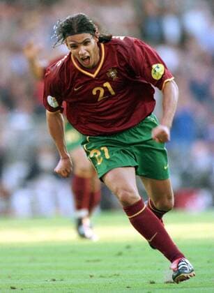 Nuno Gomes (Portugal) - Torjubel Fußball EM Herren Europameisterschaft 2000, Länderspiel, Nationalmannschaft, Nationalteam, Nationaltrikot, Halbfinale Einzelbild König-Baudouin-Stadion Brüssel Dynamik Begeisterung, Freude,