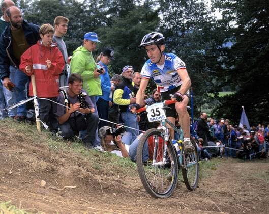 Christophe Dupouey (Frankreich) auf der Strecke Mountainbike WM Herren Cross Country 1995, Mountainbiking, Weltmeisterschaft, Mountain-Bike, Radrennen Einzelbild