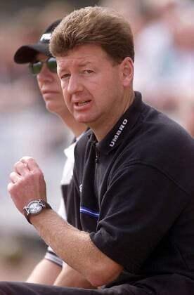 Fußball, Trainerhistorie, FSV Frankfurt Trainer Martin Hohmann (SV Wehen) Fußball Herren Regionalliga Süd, Saison 1999 2000, SV Wehen Einzelbild Am Halberg Wehen