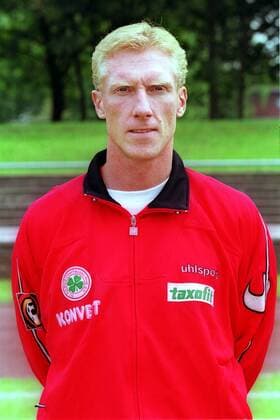 Fußball, Trainerhistorie, Rot-Weiß Oberhausen Co-Trainer Rob Reekers (Oberhausen) beim Porträttermin Fußball 2. BL Herren Saison 2000 2001, Rot Weiß Oberhausen, RW, RWO Porträt Oberhausen