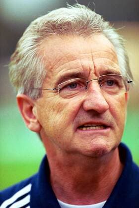 U21-Nationaltrainer Hannes Löhr (Deutschland) Fußball Länderspiel Herren U21-Freundschaftsspiel 2000, U 21, Junioren, Junior, Nationalmannschaft, Nationalteam Porträt Celle