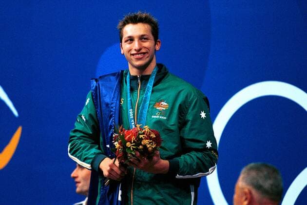 Ian Thorpe (Australien) auf dem Siegerpodest Schwimmen OS Sommer Herren Olympische Sommerspiele 2000, Olympia, Olympiade, Spiele, Schwimmsport, 400m Freistil, 400 m, Meter Einzelbild Aquatic Centre Sydney Freude, ,