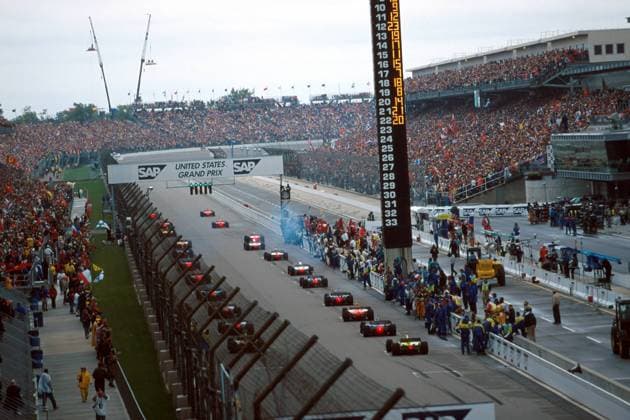 Startaufstellung zum Großen Preis der USA Motorsport Grand Prix Herren Großer Preis der USA 2000, Formel 1, Weltmeisterschaft, F1, F, GP, Vdia Totale Motorspeedway Indianapolis Masse