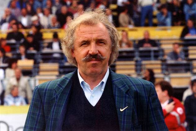 Trainer Dragoslav Stepanovic (Offenbach) Fußball Herren Regionalliga Süd 2000 2001, 3. Liga, Offenbacher Kickers, OFC Porträt Stadion am Bieberer Berg Offenbach
