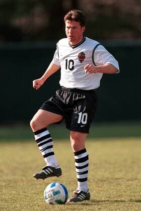 Lothar Matthäus (N. Y. Metro Stars) am Ball Fußball Herren MLS 2000, Major League Soccer, New York MetroStars, NY, N.Y. (USA), Trainingsauftakt Einzelbild New York