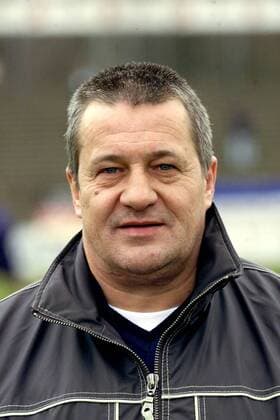 Trainer Wolfgang Steinbach (Oldenburg) Fußball Herren Oberliga Bremen Niedersachsen 2000 2001, Arm. Hannover - VfB Oldenburg 1:0 Porträt Stadion am Bischofsholer Damm Hannover