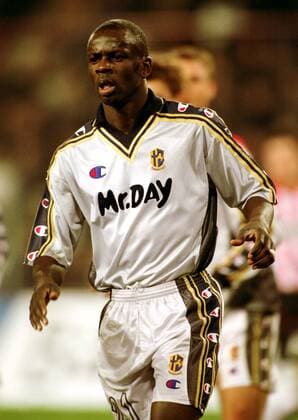 Lilian Thuram (Parma) Fußball EC 3 Herren UEFA-Pokal 2000 2001, Europapokal, Europacup, Pokal, Serie A, 1. italienische Liga Italien Einzelbild Philips-Stadion Eindhoven