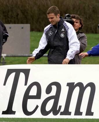 Oliver Bierhoff (Deutschland) will zurück ins Team Fußball Länderspiel Herren WM-Qualifikation 2001, Nationalmannschaft, Nationalteam, Vdig, Weltmeisterschaftsqualifikation Einzelbild Aggerstadion Troisdorf