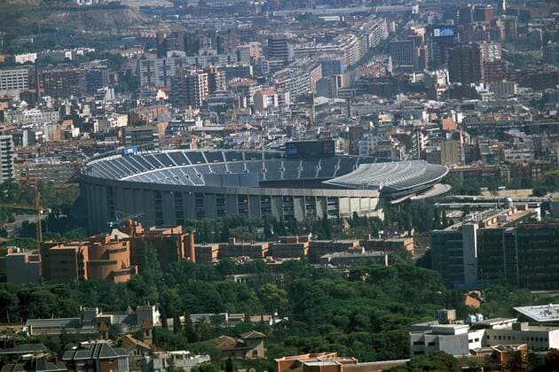 Fußball, Stadiongeschichte FC Barcelona Das Nou Camp Stadion in Barcelona Fußball Herren Primera Division 2001 2002, 1. Spanische Liga, FC Barcelona, Barca Totale Barcelona