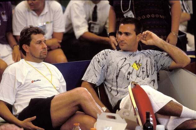 Trainer Mike de Palmer (USA, re.) und Masseur Waldemar Kliesing (Deutschland) Tennis Herren Open Paris Bercy 1994, Masters Series, ATP-Tour, Halle, Indoor, Hallentennis, Hallenturnier, Vdia Gruppe Paris