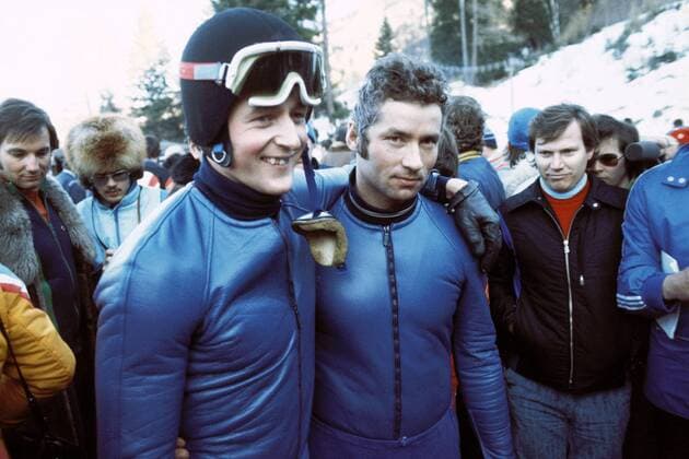 Olympiasieger Pilot Meinhard Nehmer (re.) und Bernhard Germeshausen (DDR II) Bobsport OS Winter Herren Olympische Winterspiele 1976, Olympia, Olympiade, Spiele, Bob, Zweierbob, Zweier, 2er Gruppe Nationalmannschaft, Nationalteam Innsbruck, Igls Freude,