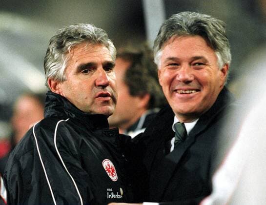 Präsident Rolf Heller (re.) und Trainer Jörg Berger (beide Eintracht) Fußball 1. BL Herren Saison 1999 2000, Eintracht Frankfurt Gruppe Waldstadion Frankfurt M. Freude,