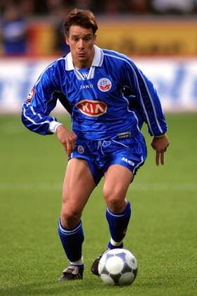 Ronald Maul (Rostock) am Ball Fußball 1. BL Herren Saison 2001 2002, Leverkusen - FC Hansa Rostock 2:0 Einzelbild BayArena Leverkusen Dynamik,