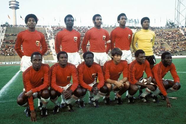 Mannschaftsfoto Haiti - Torwart Henry Francillon, Arsene Auguste, Fritz Andre, Pierre Bayonne, Philippe Vorbe, Roosevelt Desir, Eddy Antoine, Guy Francois, Wilner Nazaire, Roger Saint-Vil, Emmanuel Sanon Fußball WM Herren Weltmeisterschaft 1974, Länderspiel, Nationalmannschaft, Nationalteam, Nationaltrikot Totale Olympiastadion München