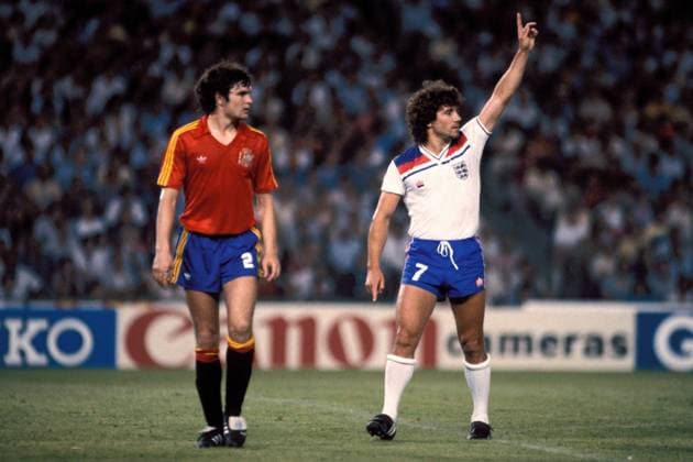 Jose Antonio Camacho (Spanien, li.) und Kevin Keegan (England) Fußball WM Herren Weltmeisterschaft 1982, Länderspiel, Nationalmannschaft, Nationalteam, Spanien - England 0:0 Gruppe Estadio Santiago Bernabeu Madrid