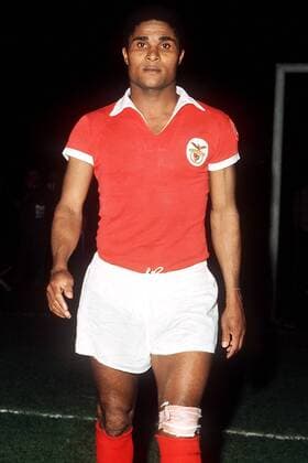 Eusebio da Silva Ferreira (Lissabon) Fußball Herren I Divisao 1965 1966, 1. Portugiesische Liga, Benfica Lissabon Einzelbild Estadio da Luz Lissabon