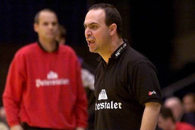 Trainer Bob Hanning (Willstätt) Handball 1. BL Herren Saison 2001 2002, Essen - SG Willstätt Schutterwald 38:25, Vdig Einzelbild Grugahalle Essen