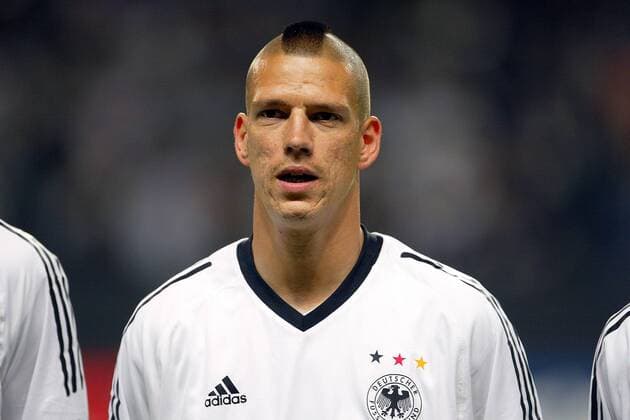 Christian Ziege (Deutschland) Fußball WM Herren Weltmeisterschaft 2002, Länderspiel, Gruppenspiel, Gruppe E, Nationalmannschaft, Nationalteam, Vdig, Porträt Sapporo Dome Sapporo
