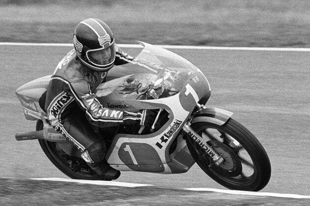 Toni Mang (Deutschland) auf seiner Kawasaki Motorsport LM Herren Deutsche Meisterschaft 1978, Motorrad, Motorradrennen, Motorradrennsport, Motorradsport, Vsw Einzelbild Hockenheimring, Vneg Hockenheim