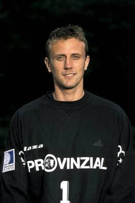 Torwart Steinar Ege (Kiel) Handball 1. BL Herren Saison 2002 2003, THW Kiel, Vorstellung, Präsentation, Pressetermin, Porträttermin Porträt Kiel