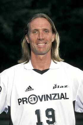 Staffan Olsson (Kiel) Handball 1. BL Herren Saison 2002 2003, THW Kiel, Vorstellung, Präsentation, Pressetermin, Porträttermin Porträt Kiel