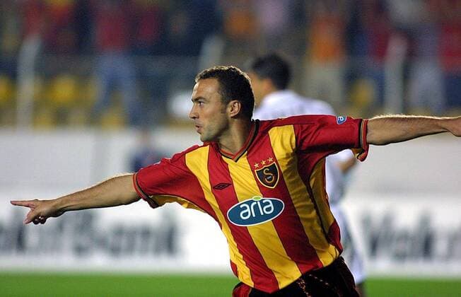 Arif Erdem (Galatasaray) - Torjubel Fußball Herren Süper Lig 2002 2003, 1.Türkische Liga, Galatasaray Istanbul Einzelbild Ali Sami Yen Stadion Istanbul Freude,