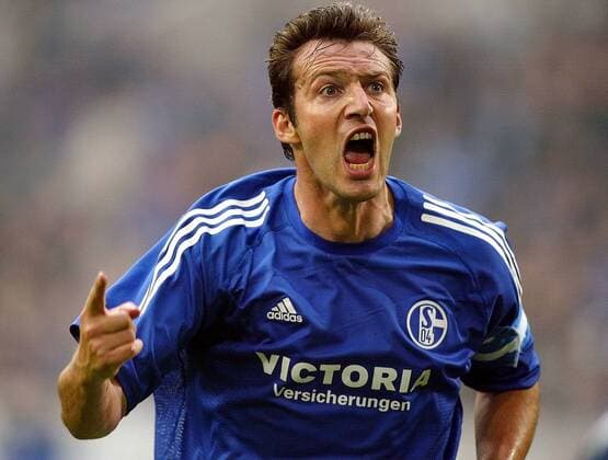 Marc Wilmots (Schalke) - Torjubel Fußball EC 3 Herren UEFA-Cup 2002 2003, Pokal, Europacup, Europapokal, FC Schalke 04, Vdig Einzelbild Arena AufSchalke Gelsenkirchen Freude, Begeisterung,