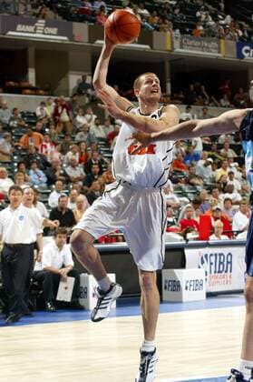 Henrik Rödl (Deutschland) - Korbwurf Basketball WM Herren Weltmeisterschaft 2002, Halbfinale, Länderspiel, Nationalteam, Nationalmannschaft Einzelbild Conseco Fieldhouse Indianapolis