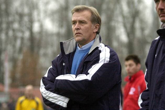 Trainer Dieter Brei (Verl) Fußball Herren Regionalliga Nord 2002 2003, SC Verl, 3. Liga Einzelbild Verl