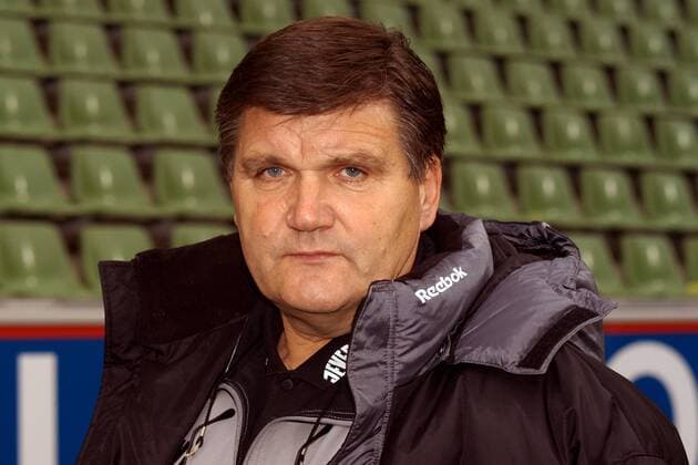 Trainer Hans Meyer (Gladbach) Fußball 1. BL Herren Saison 2002 2003, Leverkusen - Borussia Mönchengladbach 2:2, Vdig Porträt Leverkusen