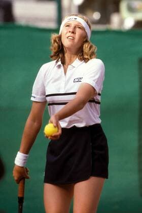 Andrea Jaeger (USA) - Aufschlag Tennis Damen FILA Cup 1983, WTA, Sand, Sandplatz, Sandplatztennis, Sandplatzturnier, Einzelbild LTTC Rot-Weiß Hundekehle Berlin