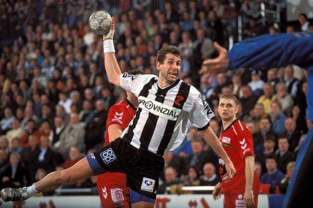 Magnus Wislander (Kiel) - Torwurf Handball 1. BL Herren Saison 1998 1999, quer, THW Kiel - ThSV Eisenach 36:25, Vdia Gruppe Kiel