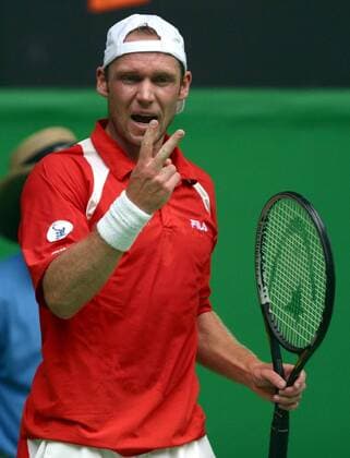 Rainer Schüttler (Deutschland) unzufrieden Tennis Herren Australian Open 2003, Grand Slam, ATP-Tour, Hartplatz, Hardcourt, Hartplatztennis, Hartplatzturnier Einzelbild Melbourne