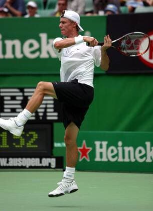 Lleyton Hewitt (Australien) Tennis Herren Australian Open 2003, Grand Slam, ATP-Tour, Hartplatz, Hardcourt, Hartplatztennis, Hartplatzturnier Einzelbild Melbourne Dynamik